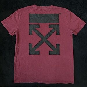 -Off-White Burgundy Cotton Arrows T
-Size XS